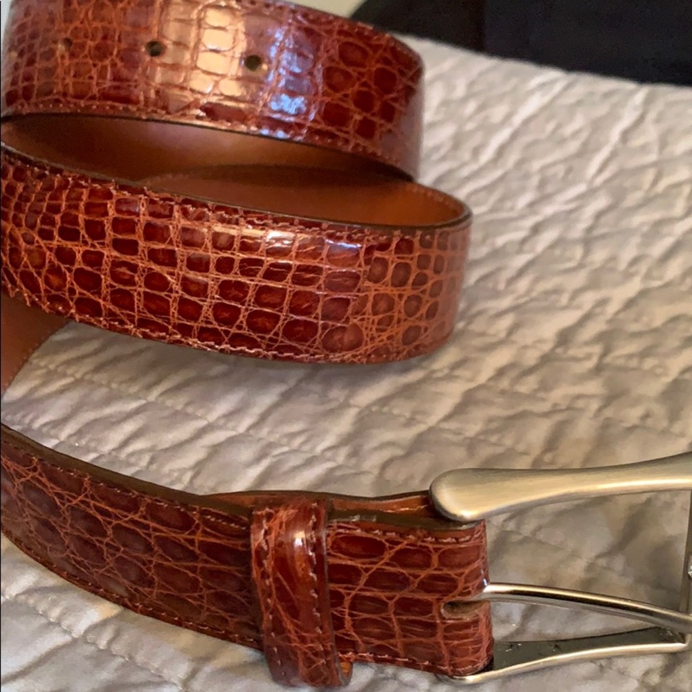 Saks Fifth Avenue Crocodile belt